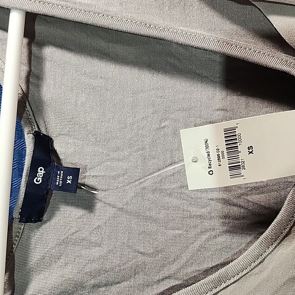 Xs gap top - Picture 3 of 5